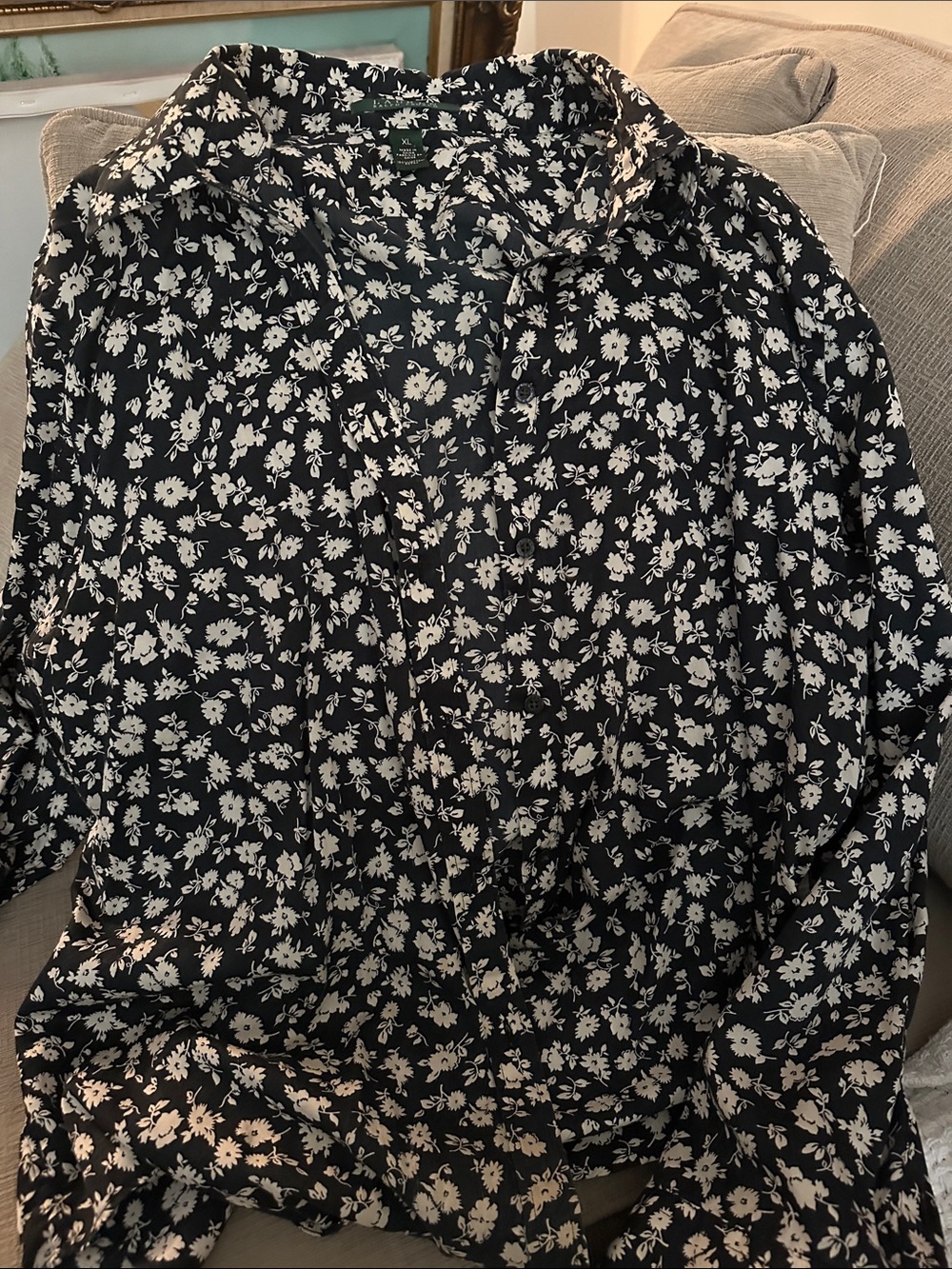 Lauren Ralph Lauren Black and White Floral Button-Up Blouse - Women's Top L